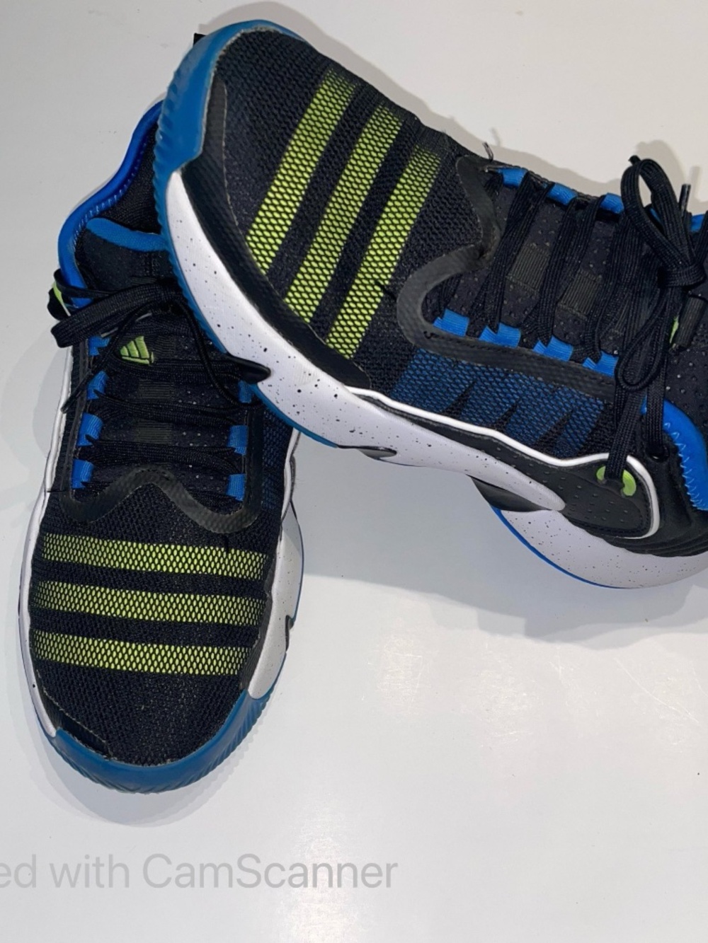 Adidas Trae Unlimited Basketball Shoes Men’s Size 7.5 Black Blue IE0078